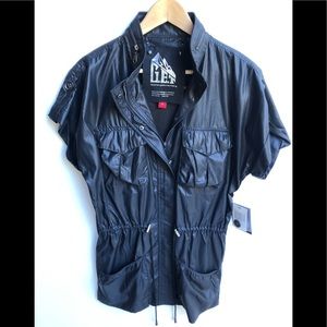 G.E.T GENERAL EQUIPMENT TECHNIQUE Black Rain Jacket M Full Zip NWT Short Sleeve